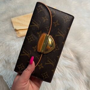 Louis Vuitton Monogram Black and Brown Wallet Beverly!